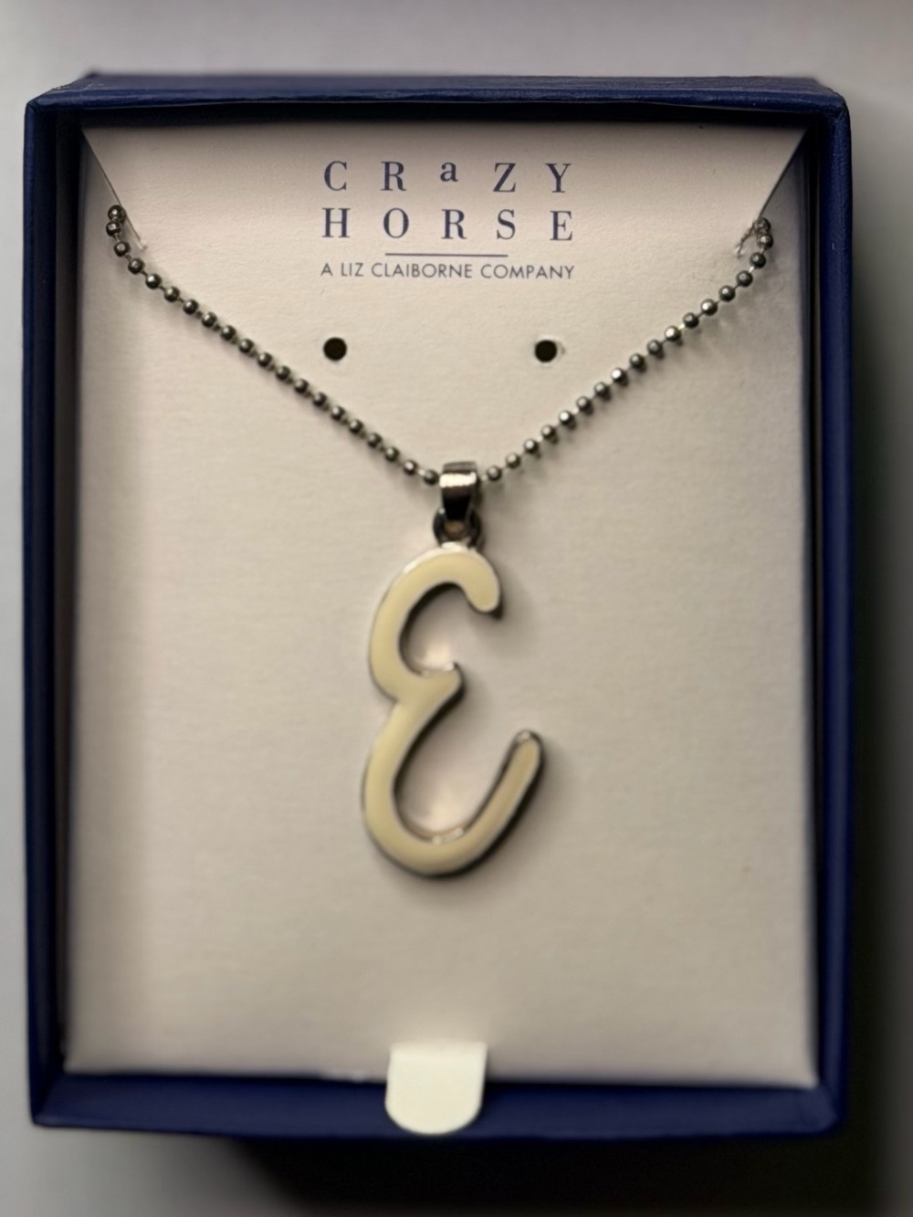 NWT Vintage Liz Claiborne Initial E Necklace Silver Cursive Letter E in Box⁠